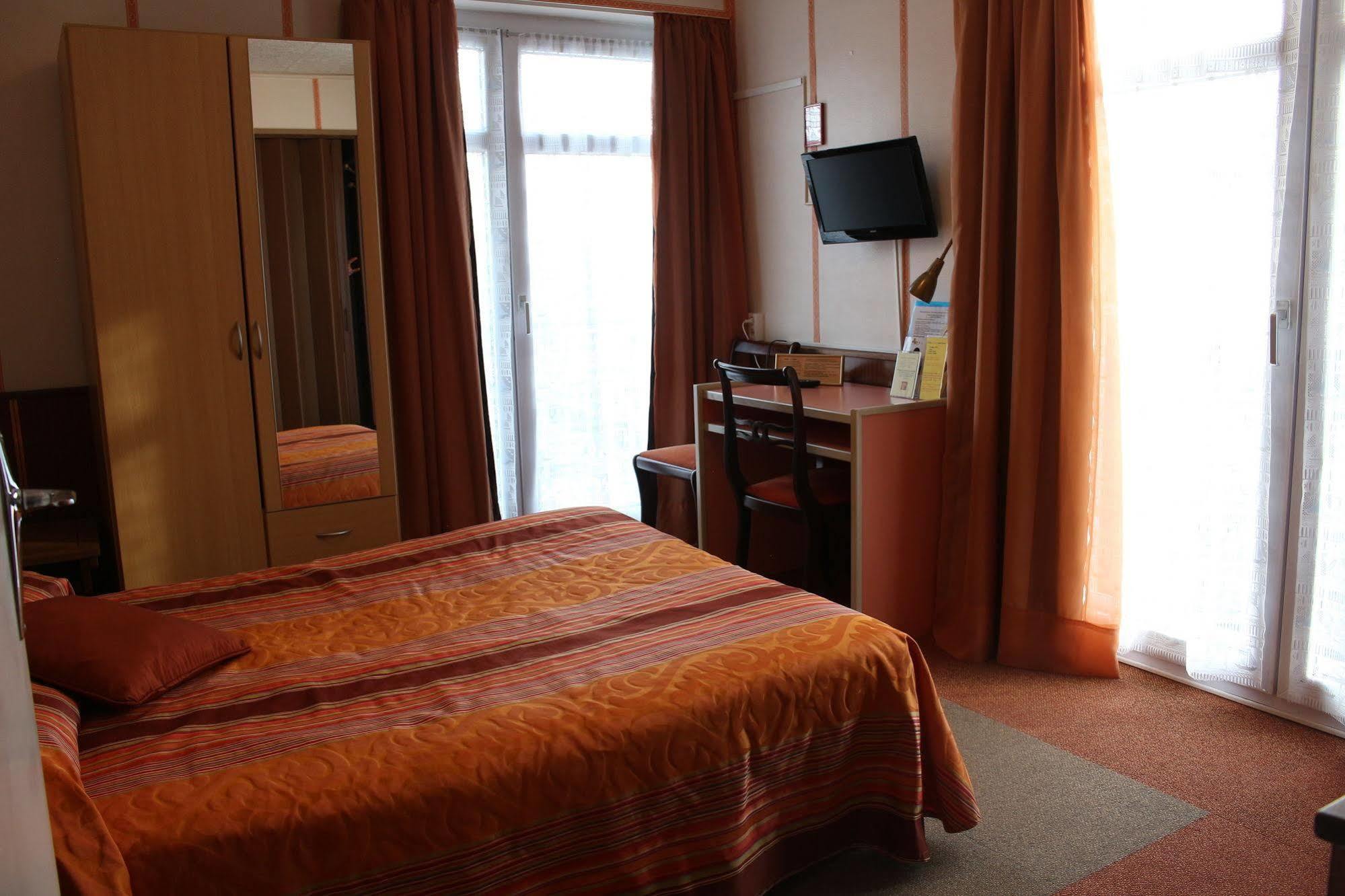 Citotel Le France Редон Екстер'єр фото